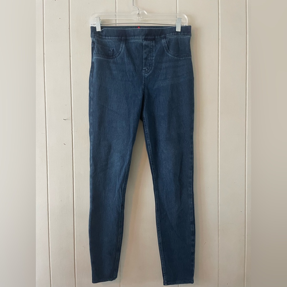 Spanx Denim Look Jeggings Dark Wash Pull-On Skinny Jeans Size M Shaping Stretch